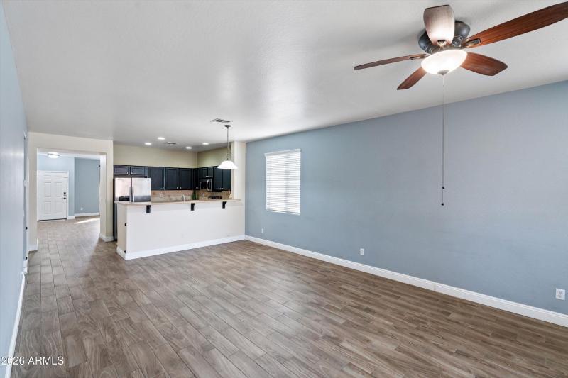 22-Family to Kitchen