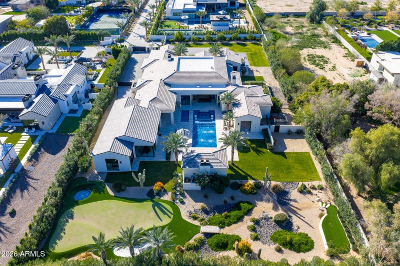 MLS - 6830 E Hummingbird Lane - Paradise