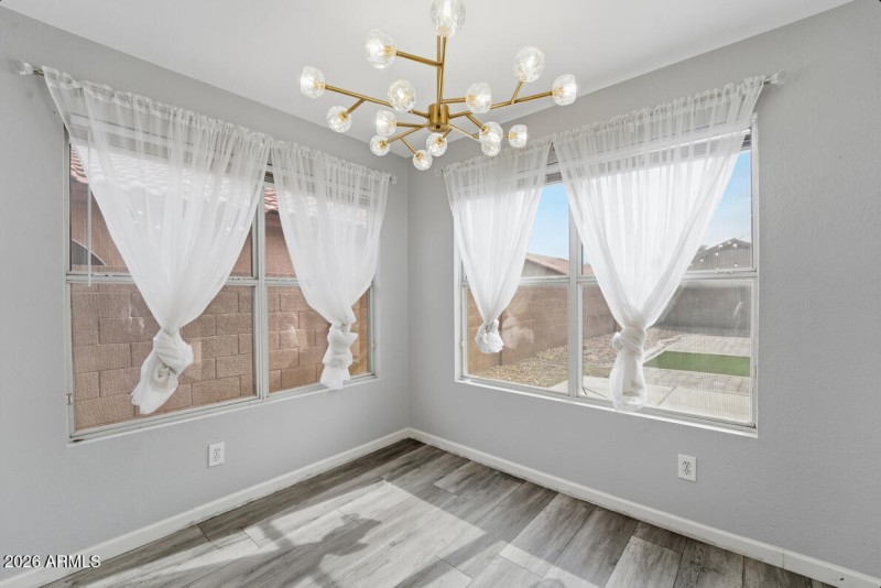 12523 W Roanoke Ave-22