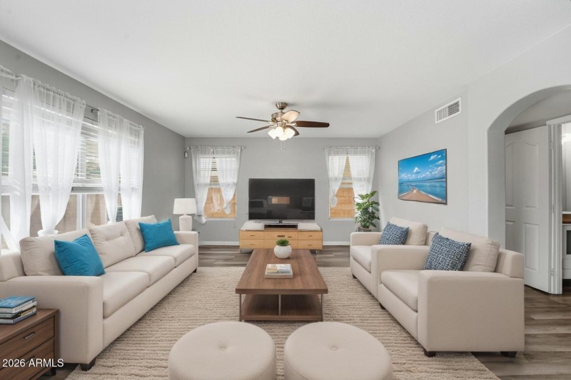 12523 W Roanoke Ave-28