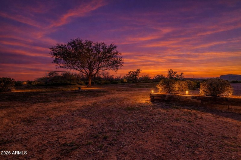 34700406-AE5E-445A-A391-7741CC5C70BA