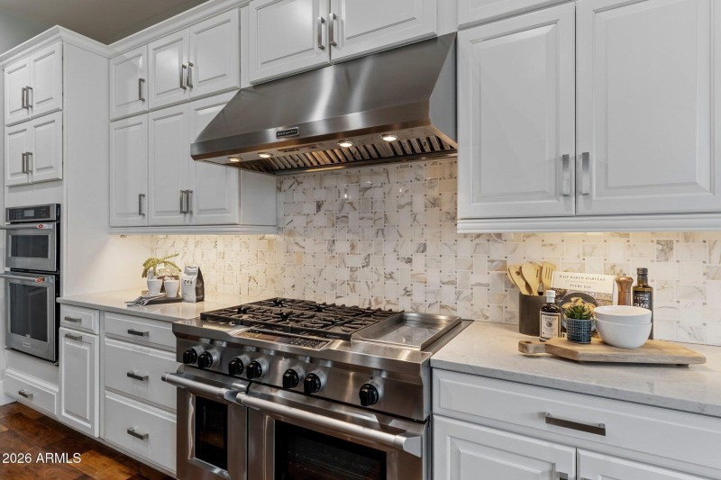 48" Gas Range with 6 Burners,