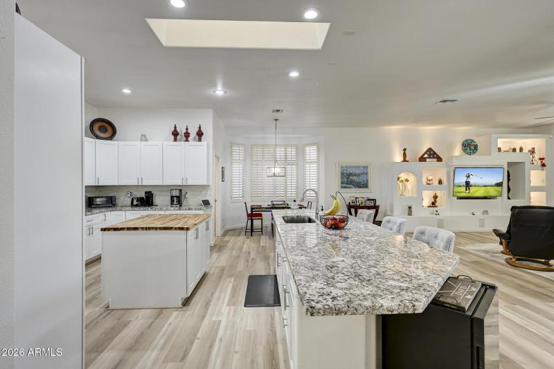 17929 W Buena Vista Dr-2