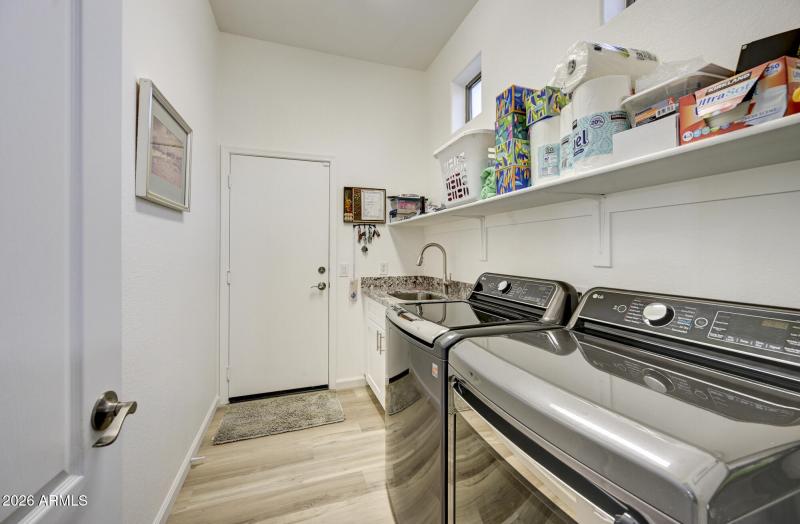 17929 W Buena Vista Dr-26