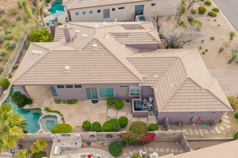 07 - Sandy Vista Drone