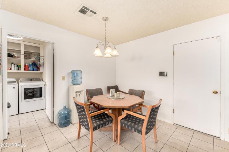 698d51_ 13 - El Alba