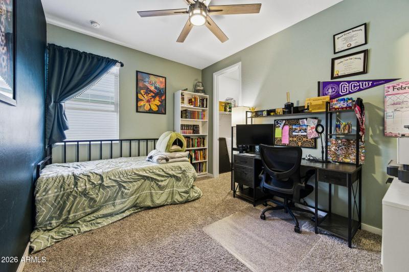 15-web-or-mls-35175 W Marin Ave-15