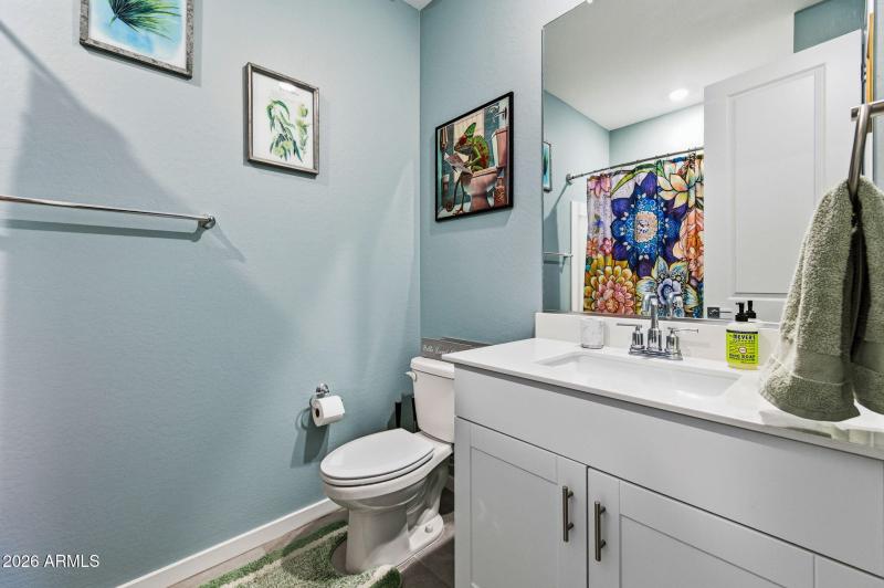 16-web-or-mls-35175 W Marin Ave-16