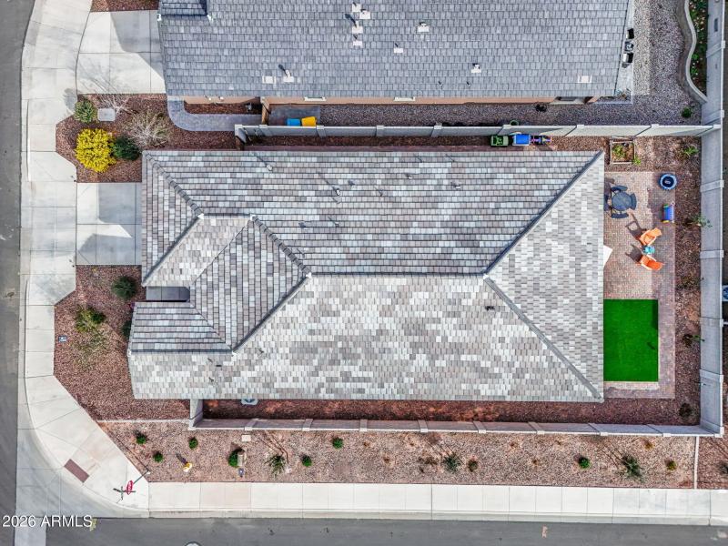 39-web-or-mls-35175 W Marin Ave-39