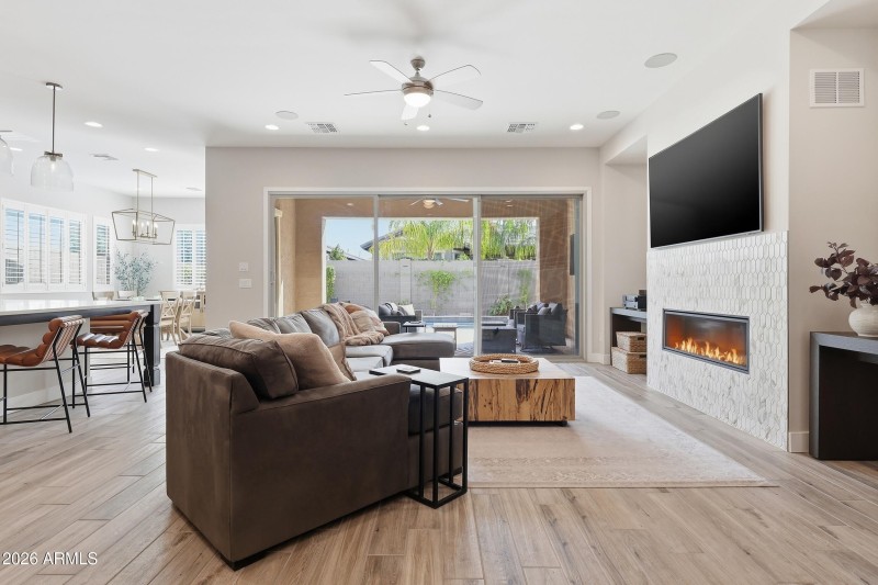 12_img_8739_with_fire