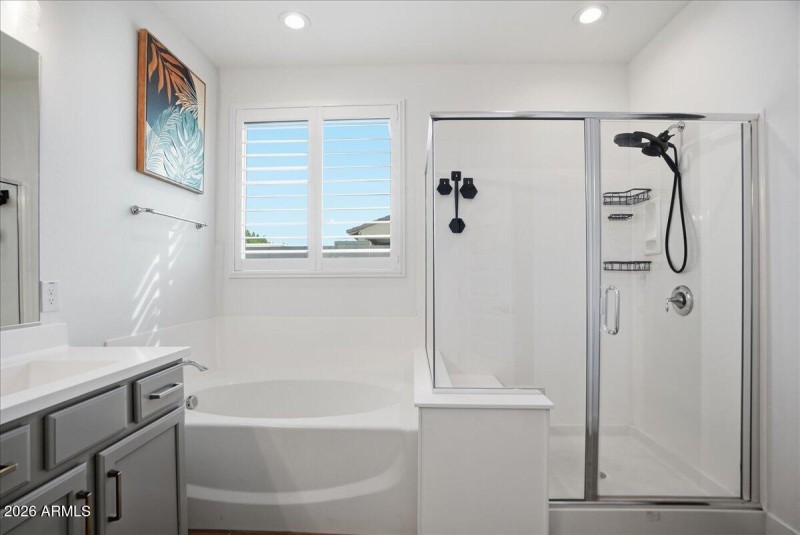 25-10850 E Trent Ave_RedHogMedia