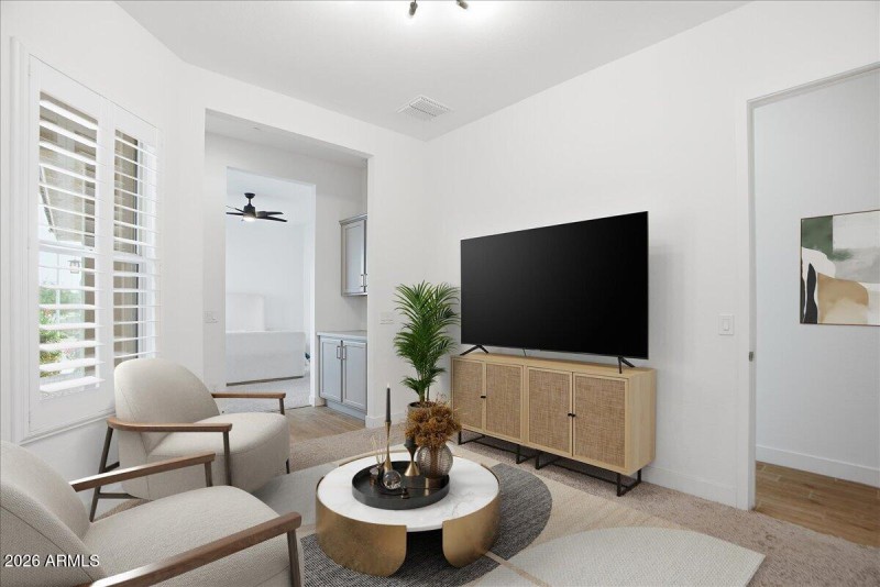 36-10850 E Trent Ave_RedHogMedia