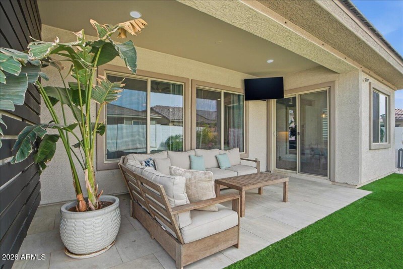 44-10850 E Trent Ave_RedHogMedia