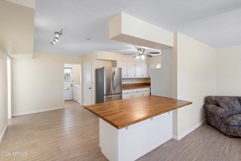 16-Kitchen & Family Room