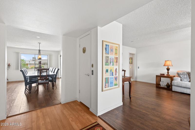 14_12611_W_Butterfield_Dr14_mls