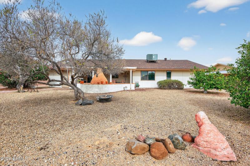 44_12611_W_Butterfield_Dr44_mls