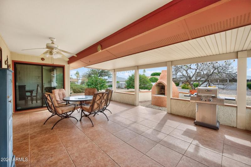 49_12611_W_Butterfield_Dr49_mls