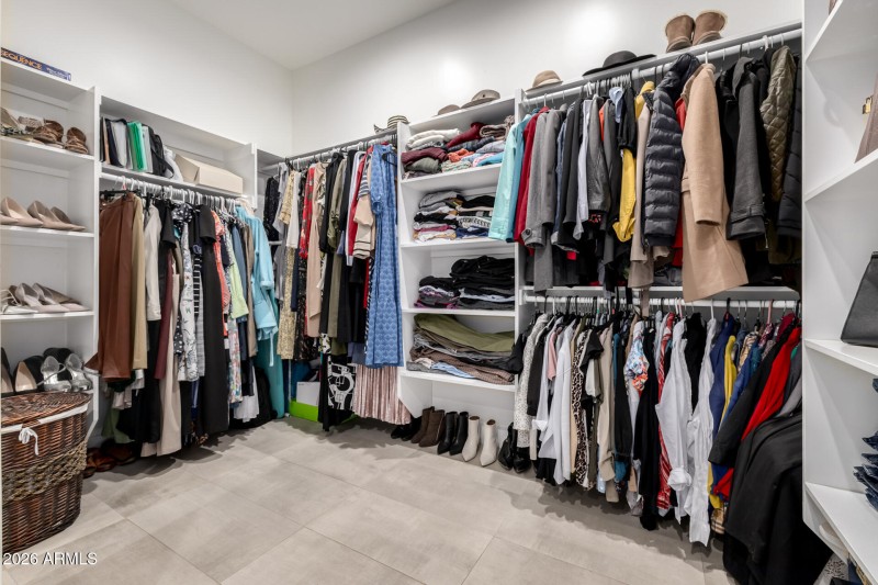 Walk-in Closet