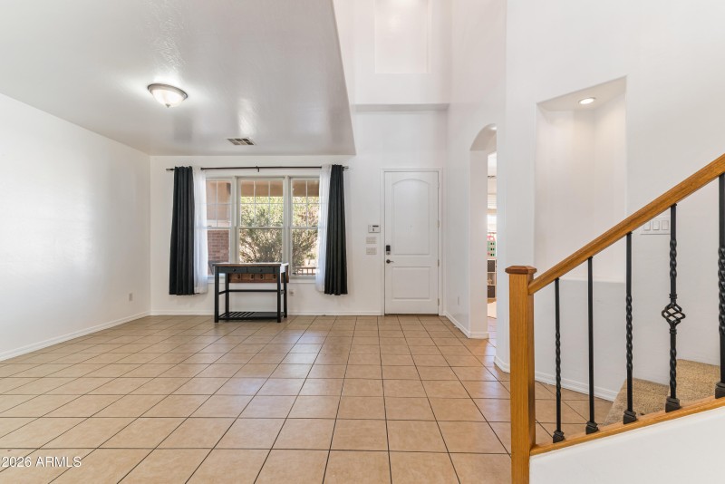 8_4027 w st charles ave-8