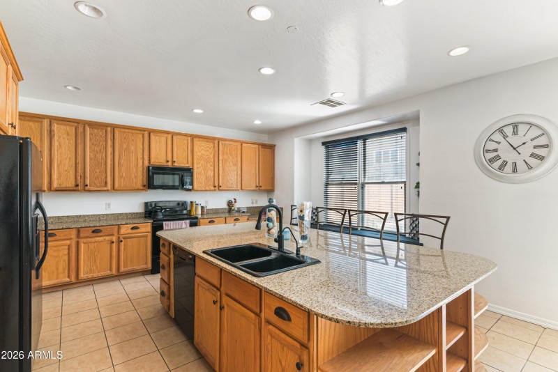 15_4027 w st charles ave-15