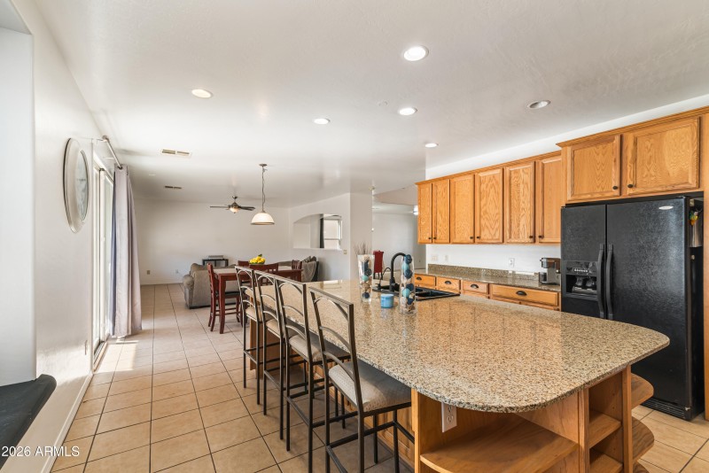 17_4027 w st charles ave-17