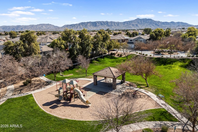 62_4027 w st charles ave-62