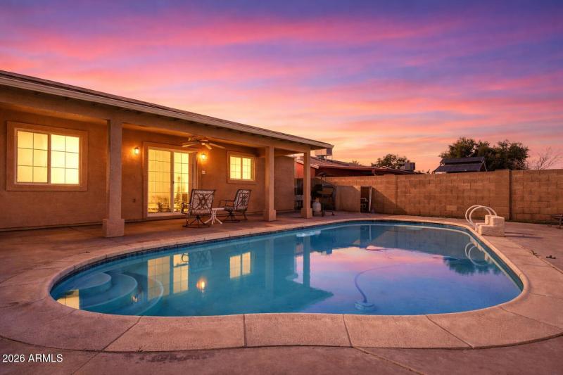 82FF7697-C7F3-48AA-A5F6-5459E3B34ACD