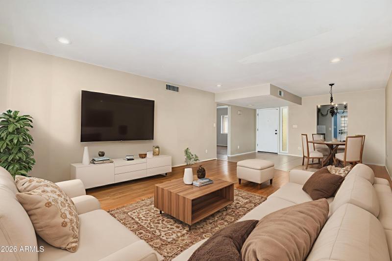 10-La-Rosa - Living Room - Standard - 4