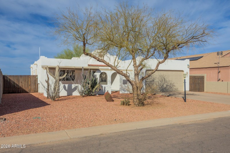 15260 S Padres - Front Left