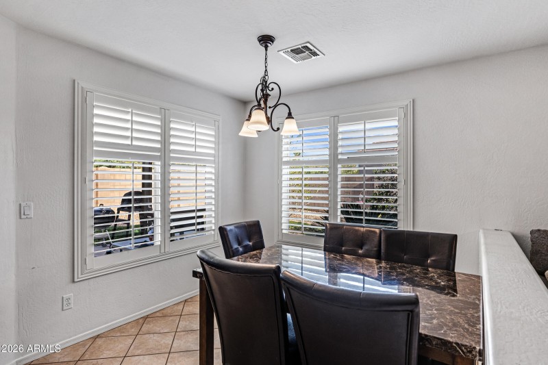 33198 N Cat Hills Ave-10