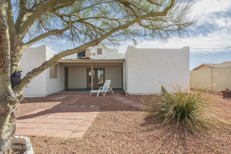 15260 S Padres - Back Center