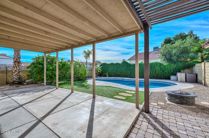 Covered Patio-Backyard