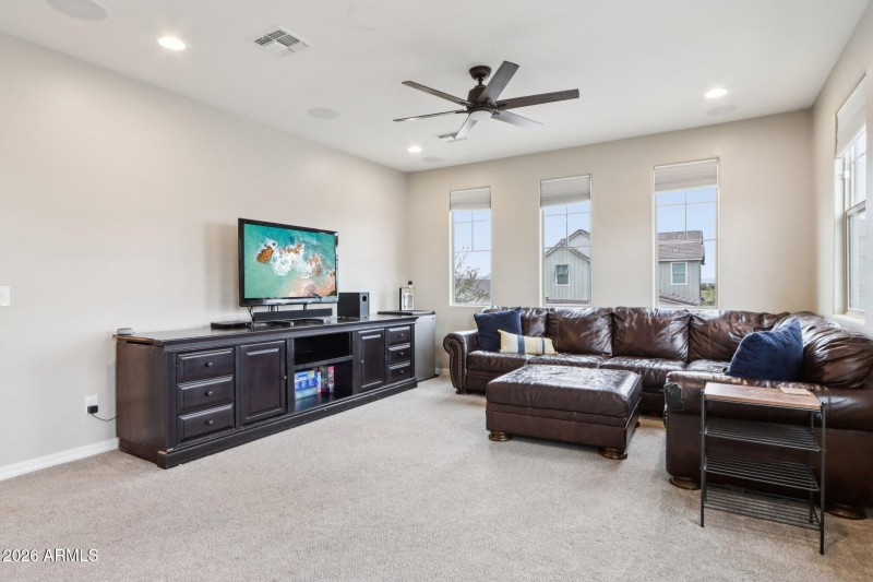 11-web-or-mls-E Wisteria Dr-S1202-011