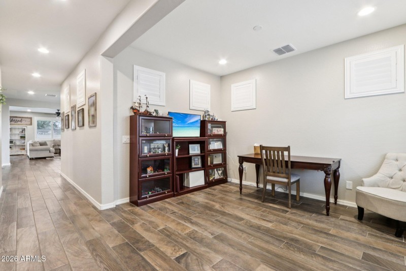 20-web-or-mls-E Wisteria Dr-S1202-020