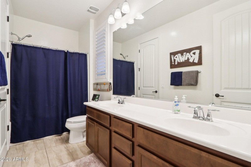 31-web-or-mls-E Wisteria Dr-S1202-031