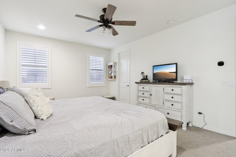 36-web-or-mls-E Wisteria Dr-S1202-036