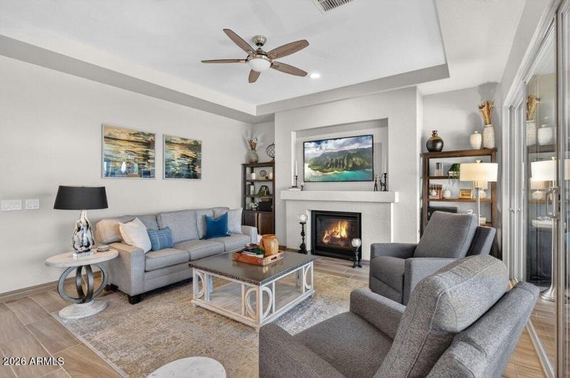 017_16-web-or-mls-69-_e_nighthawk_wa_740