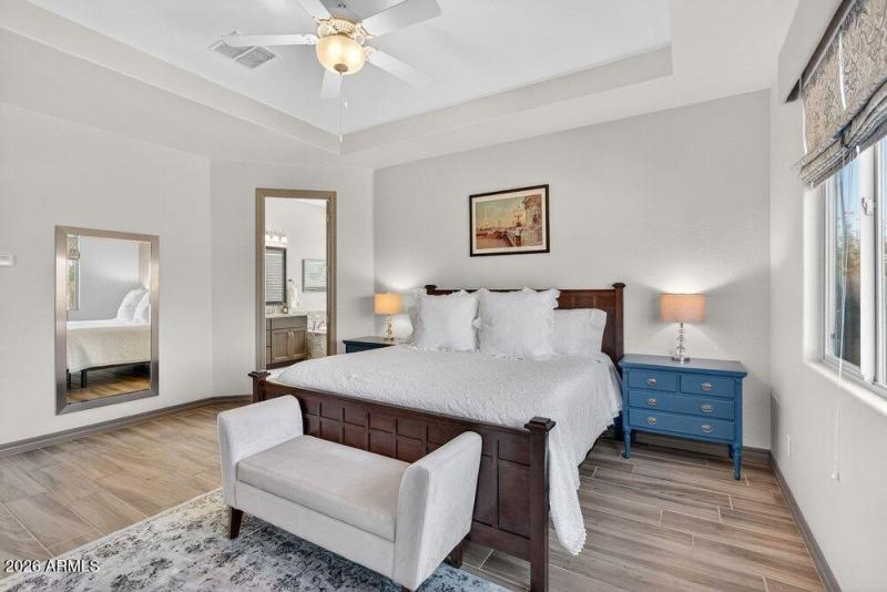 037_37-web-or-mls-60-_e_nighthawk_wa_451