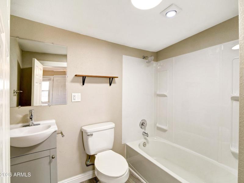 Copy of 04-820 S 15th Ave-4