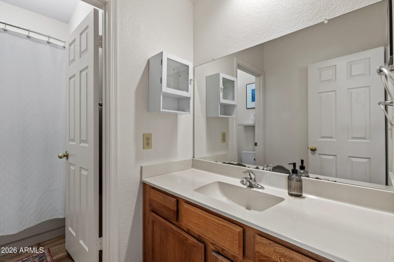 4340 E Aliso Cyn Rd-23