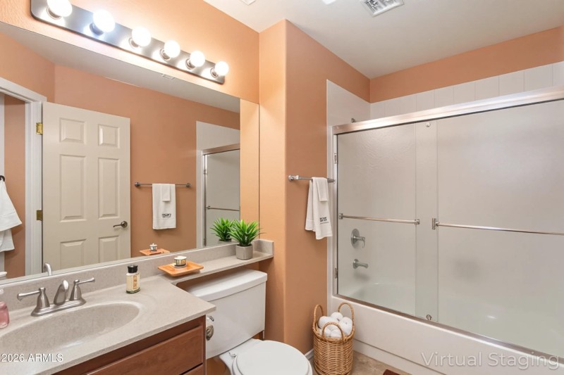 collov-ai_20260211172324_c1axoy