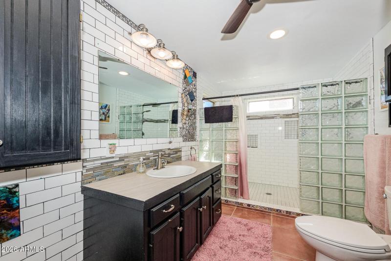 020 - 17 Laundry Hill