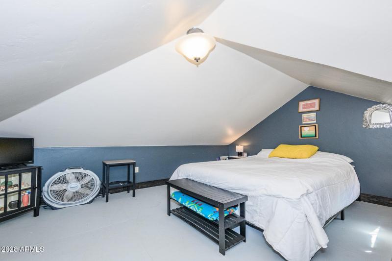 033 - 17 Laundry Hill