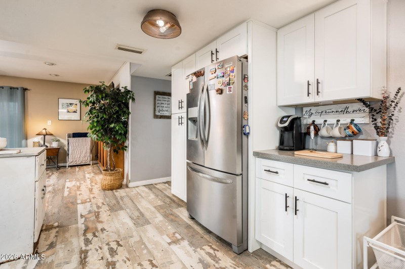 3335 W Acoma Dr - MLS-19