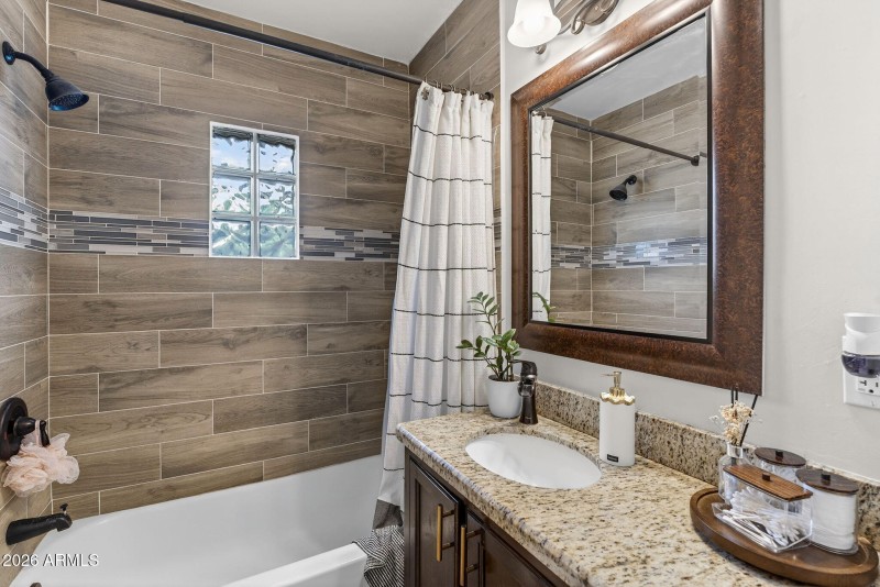 29-web-or-mls-20E Willetta St