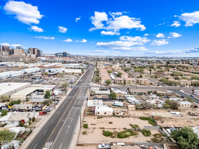 12-1211WGS-ocupix-LL