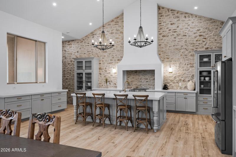 18212 E Navajo Dr-18