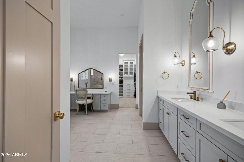 18212 E Navajo Dr-31