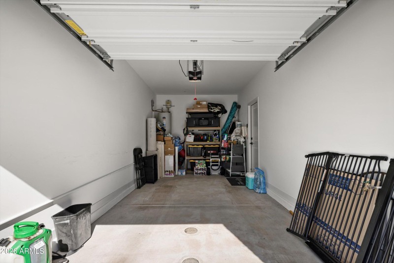 25-2822 W White Feather Ln_25