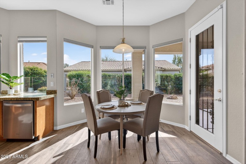 10-web-or-mls-Photo Jan 13 2018, 4 30 40